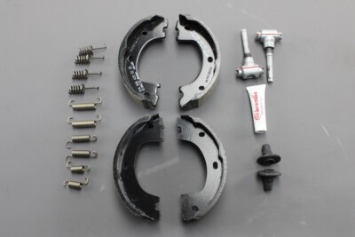 Колодки ручного тормоза 2E0698525D VW Crafter Vag