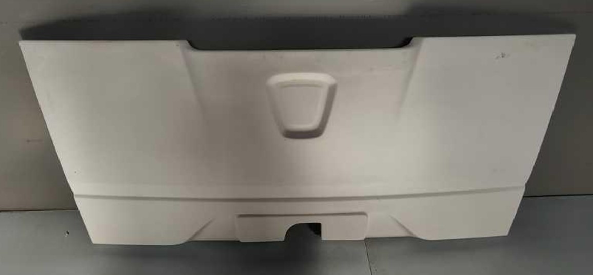 Панель передка средняя 5299-405-5302520 НеФАЗ-5299.40-52 ВладИнтерПласт